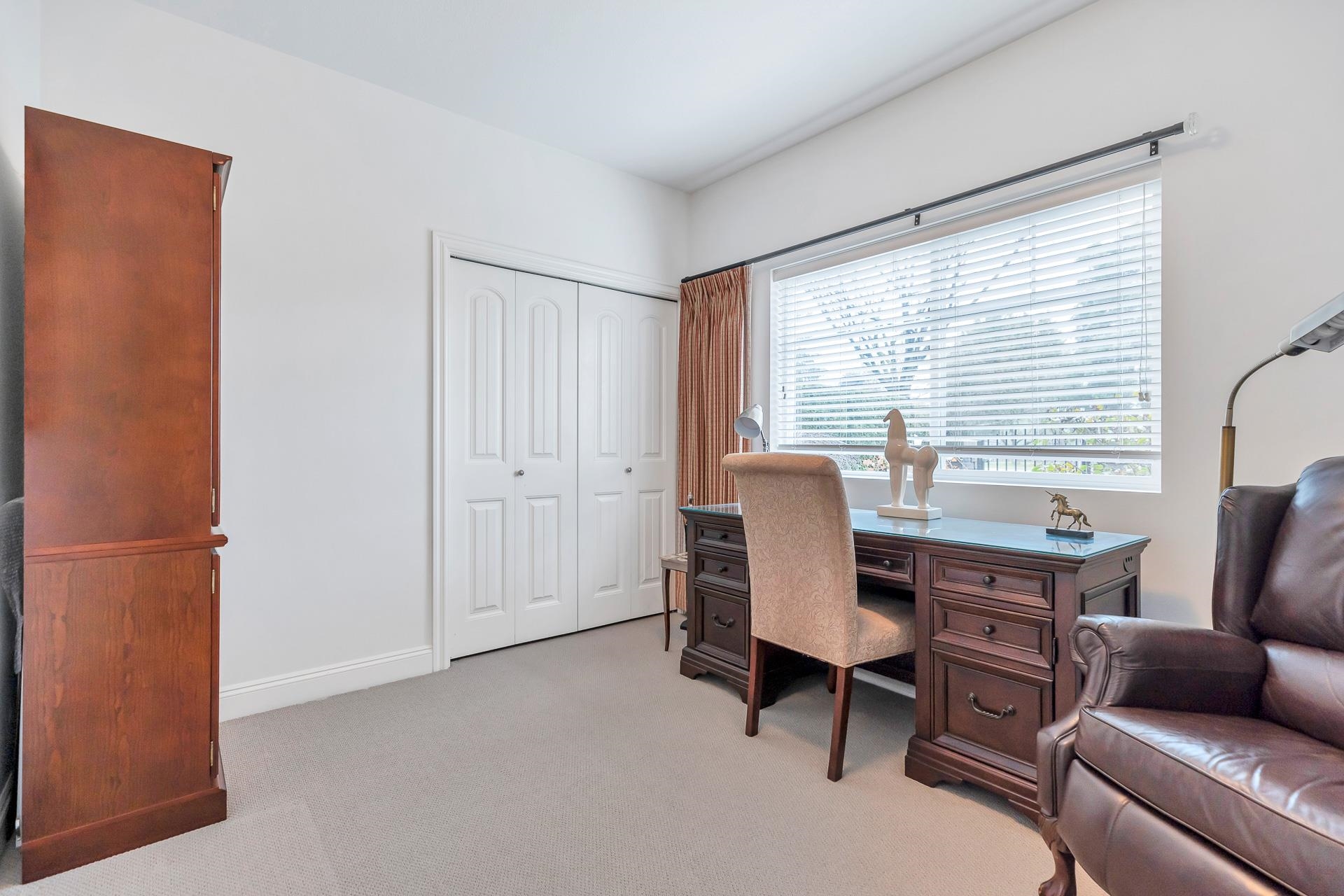 102 22150 Dewdney Trunk Rd Maple Ridge For Sale, R2856024