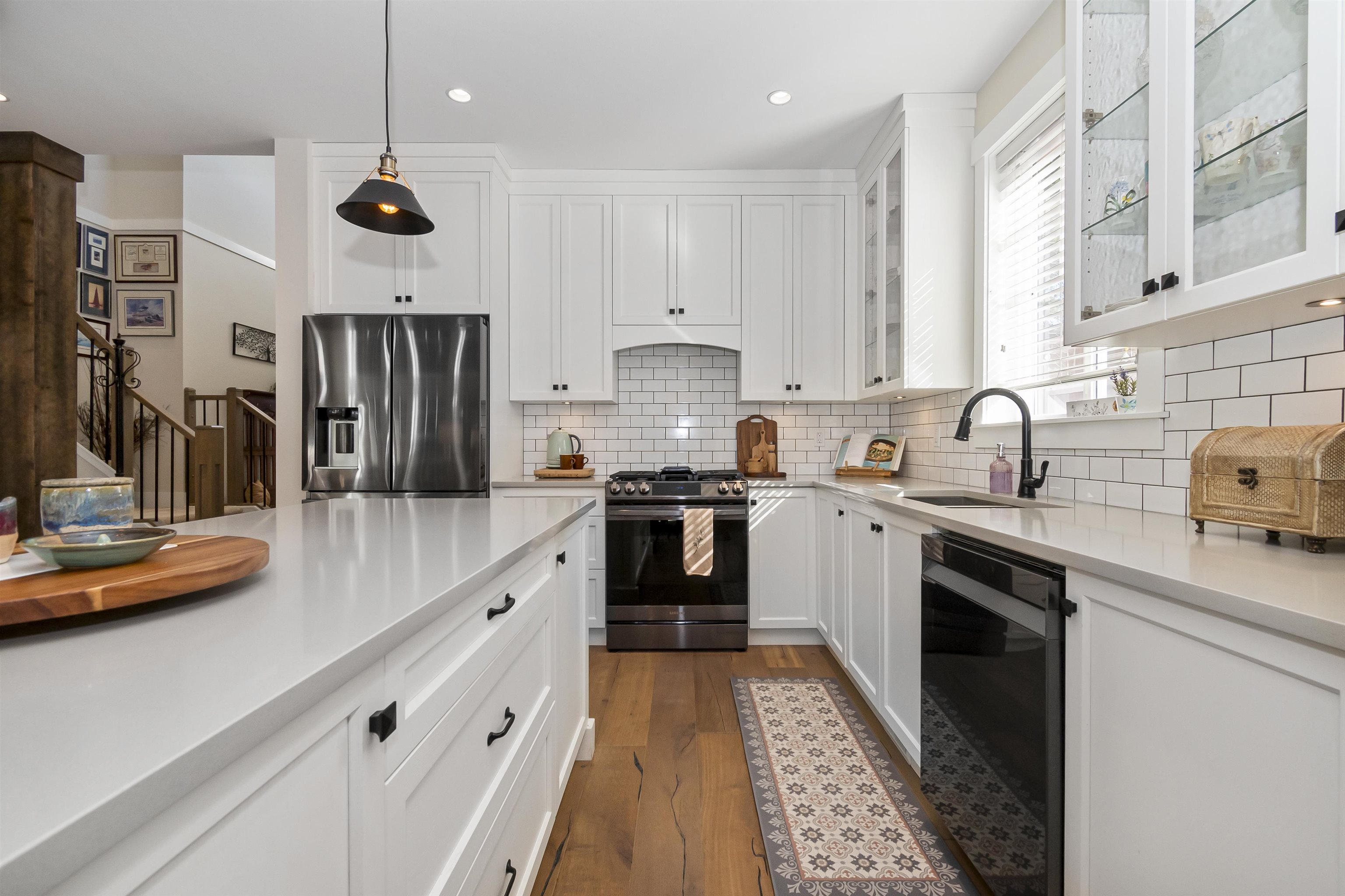 43360 Creekside Circle Lindell Beach For Sale, R2856380