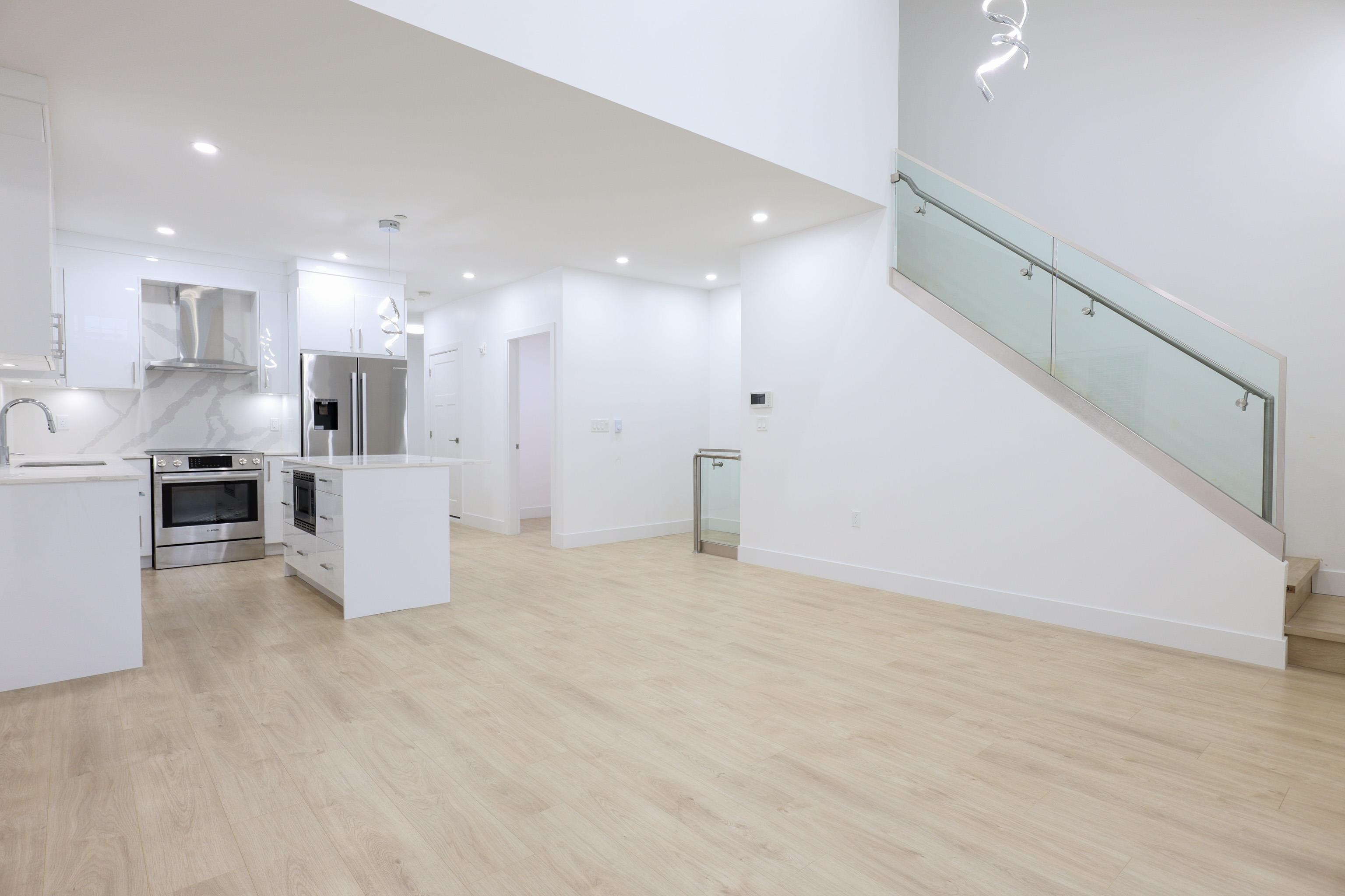 4799 Slocan St Vancouver For Sale, R2728247