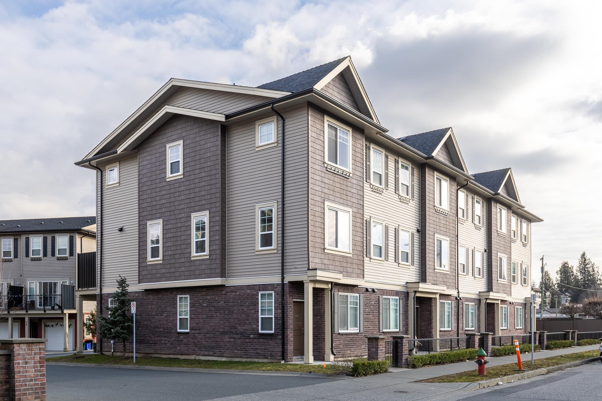 6 2530 Janzen St Abbotsford For Sale, R2848345